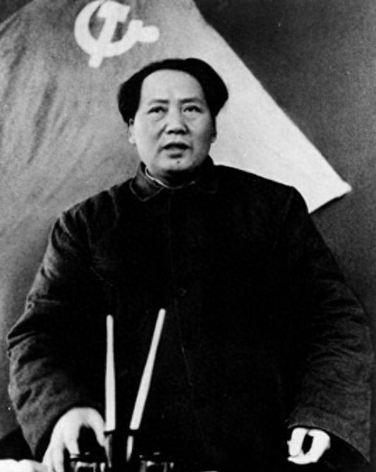 刘备麾下人才济济,为何没能一统天下?毛主席:2个缺点最致命 - 第14张 - 如熠 刘备麾下人才济济,为何没能一统天下?毛主席:2个缺点最致命 - 第14张